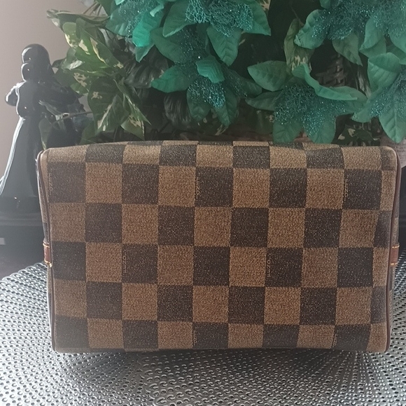 Fendi Pelican Vintage Boston Bag. - Picture 4 of 11